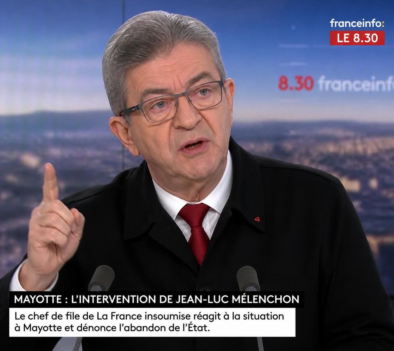 jean-luc mélenchon exprime une critique sévère à l'encontre de la visite d'édouard philippe à mayotte, soulignant les enjeux politiques et sociaux liés à cet événement.