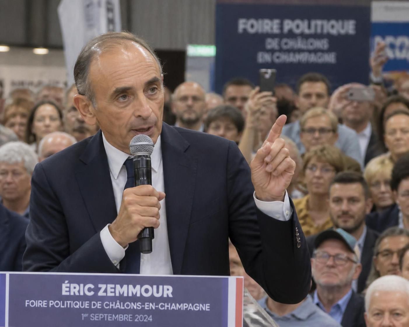 éric zemmour annoncera officiellement sa candidature à la présidentielle 2027 avant la fin de l'année, marquant le début de sa campagne électorale.