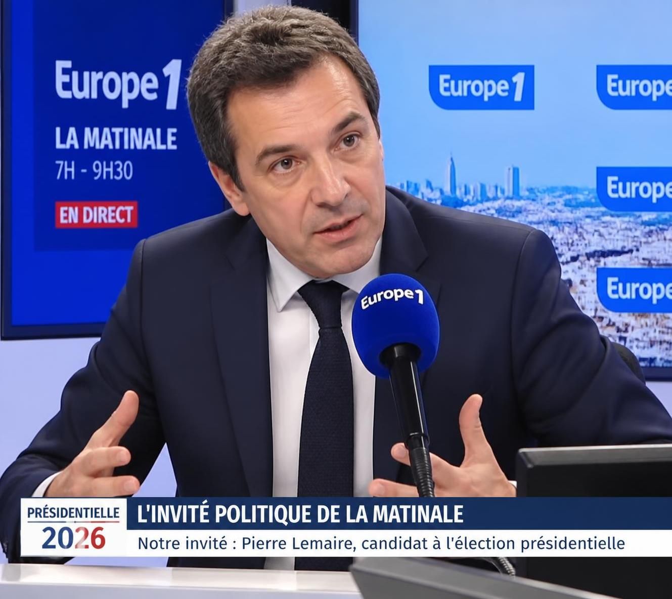 découvrez comment les émissions matinales et les débats du dimanche jouent un rôle clé dans la dynamique de la campagne présidentielle 2027, influençant les stratégies des candidats et l'opinion publique.